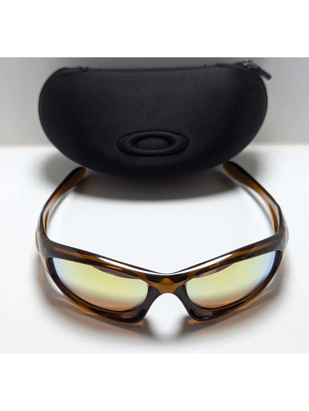 Oakley Monster Dog Gen 1 Gold Lenses UV Lens Brown Wrap Men’s Sport Sunglasses